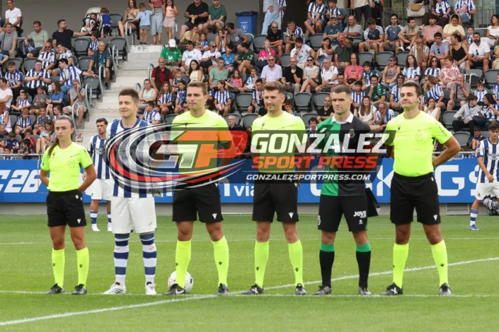 Estadio Zubieta, . San Sebastián, Spain. 18 julio 2026. Imagenes de acción en el partido de futbol amistoso de pretemporada entre la Real Sociedad y Racing de Santander. CREDITO: Gonzalez Sport Press